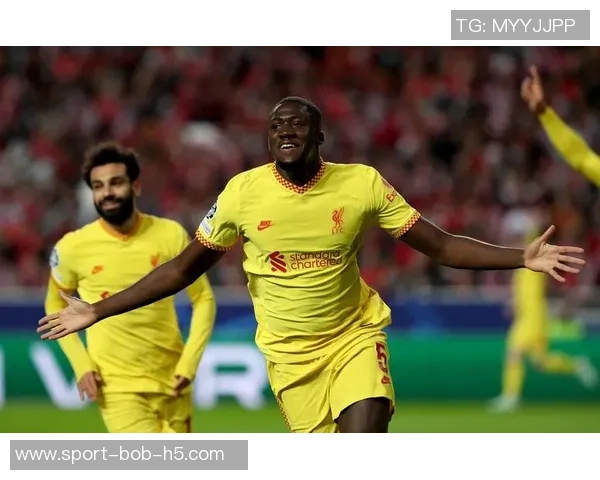 费迪南德谈科纳特表现称皇马传闻让他承受更多压力