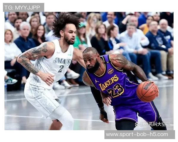 湖人官推比赛期间沉默不语引发球迷热议与吐槽 湖人官推比赛期间沉默不语引发球迷热议与吐槽